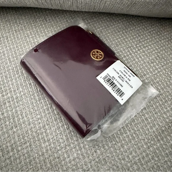 Tory Burch Mini Wallet - Picture 15 of 16